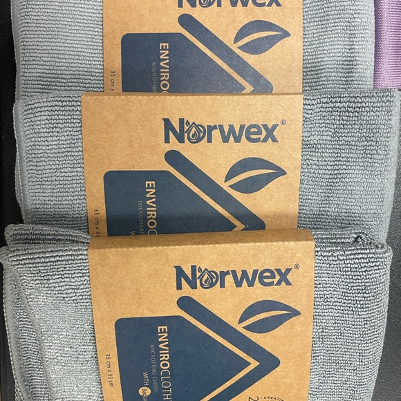 Norwex windows cloth and enviro cloth 3 each - Picture 4 of 5